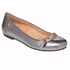 Vionic Pewter Ballet Flat